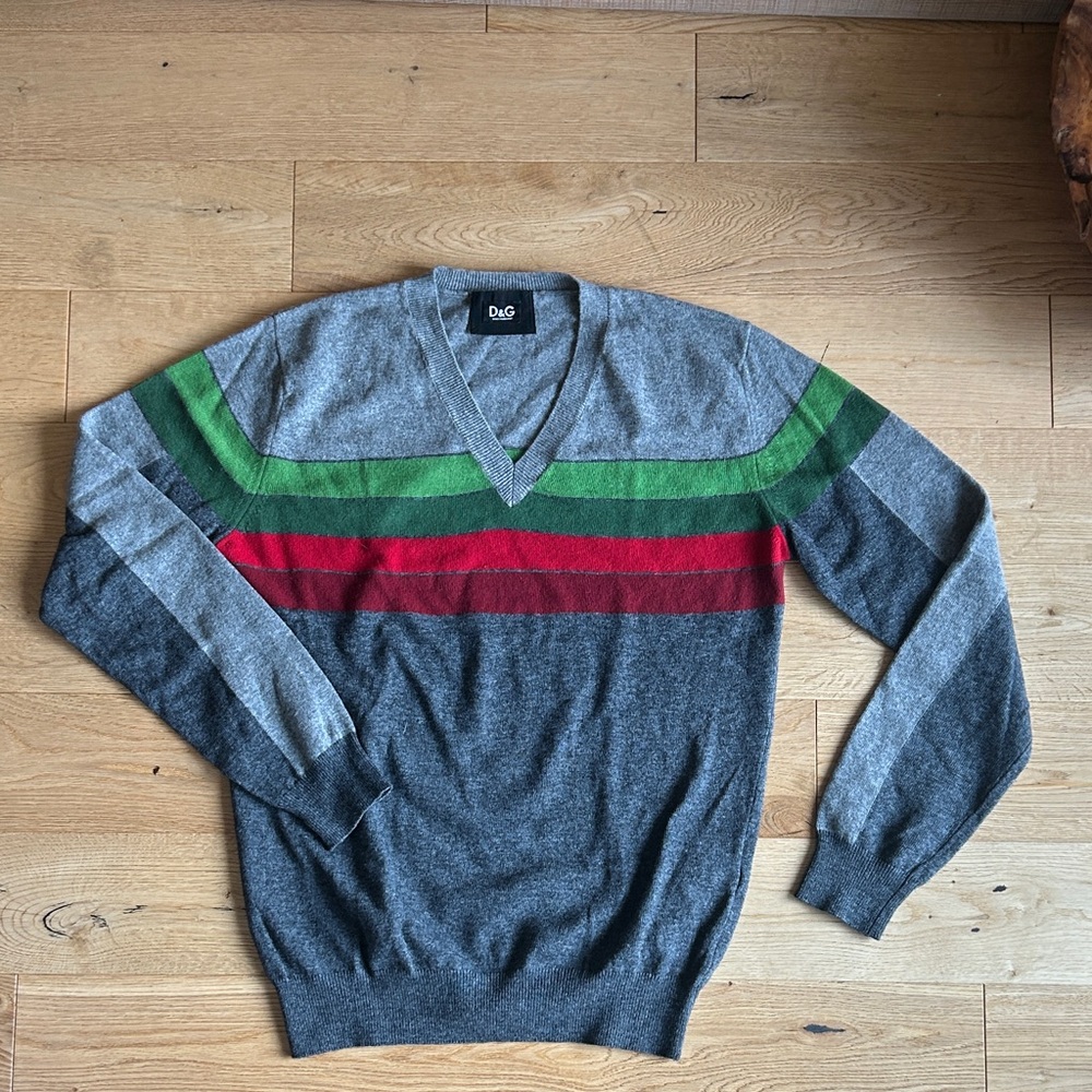 D&G V-Neck Sweater in Gray with Green and Red Stripes
